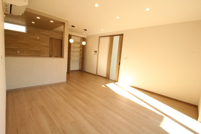 土佐山田町　新築戸建　Ｃ号地　（全4区画）　の居間・リビング|ＬＤＫ　16.62帖