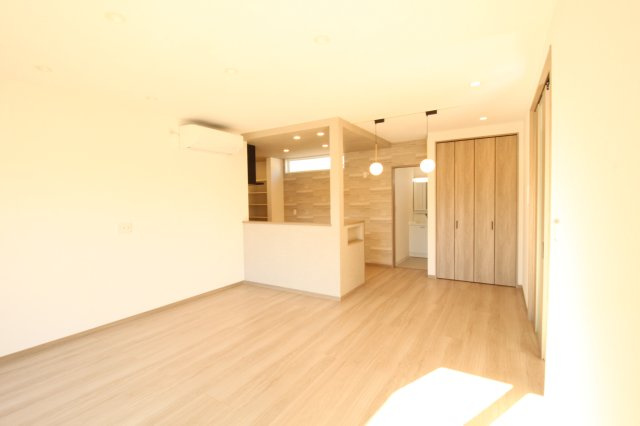 土佐山田町　新築戸建　Ｃ号地　（全4区画）　の居間・リビング|ＬＤＫ　16.62帖