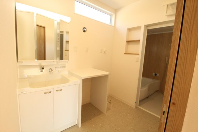 土佐山田町　新築戸建　Ｃ号地　（全4区画）　の独立洗面台