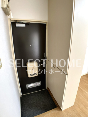 【玄関】 | サティライトB | シンプルで使いやすい玄関です