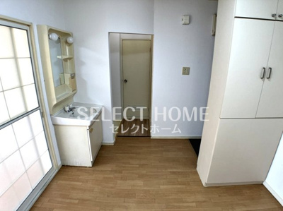  | サティライトB