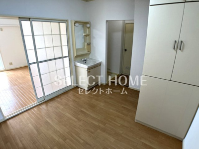  | サティライトB