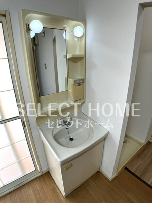 【独立洗面台】 | サティライトB | ゆったりとスペースのある洗面所