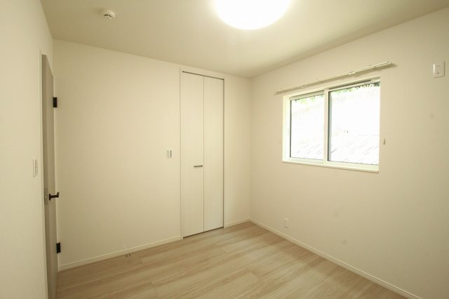 石立町　新築戸建　3号地（全8区画）の洋室|2Ｆ　北東の部屋　5.3帖
