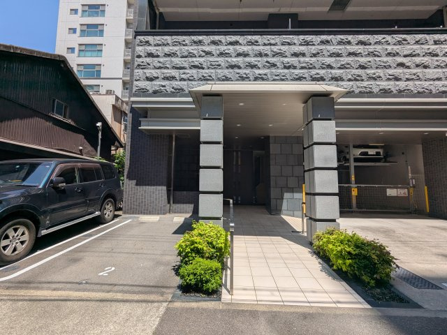 プレサンスロジェ丸の内Ⅱ|名古屋市の賃貸ならMy賃貸のエントランス