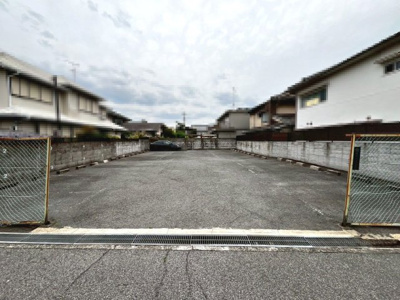 【外観】 | 浜寺諏訪森町東３丁　売土地　全２区画 | 【建築条件無】 建築条件が無いのでお好きなハウスメーカーで建築可能です♪