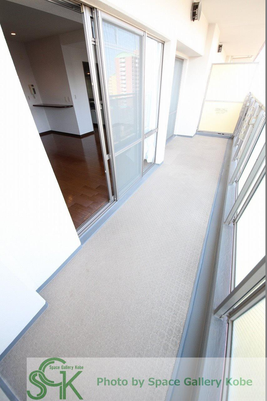 井吹西シティコートのバルコニー|※お部屋により仕様が異なる場合があります。