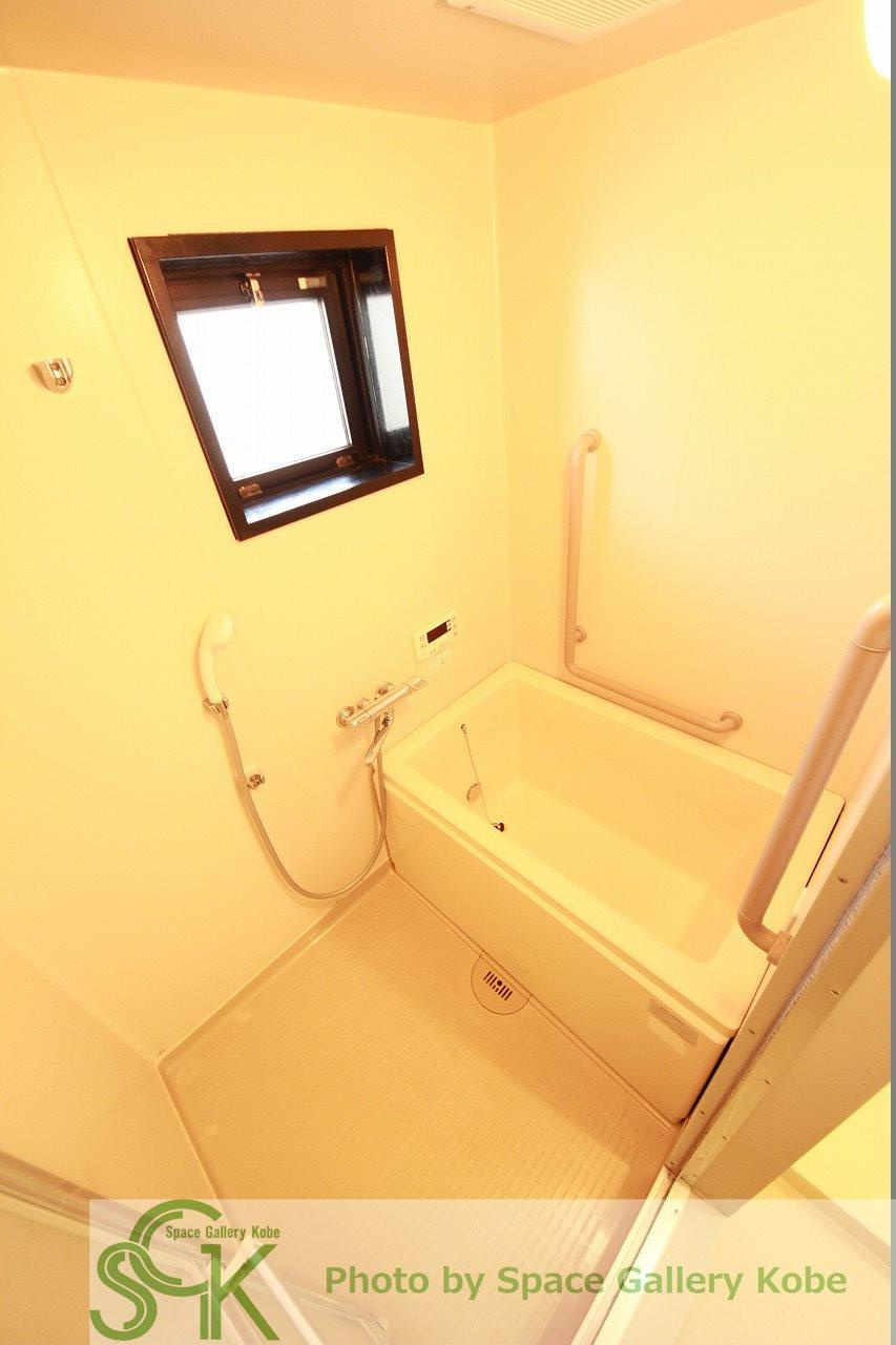井吹東シティコートの浴室|※お部屋により仕様が異なる可能性があります。