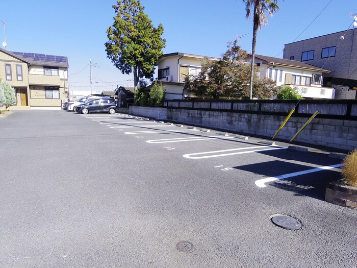 メゾン・ド・ヴェルジェ Aの駐車場|駐車場