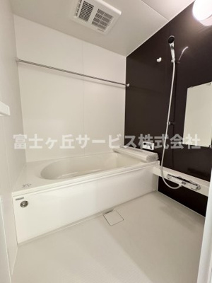 【浴室】 | 静岡市清水区横砂南町 5期 新築一戸建て 2号棟 | ゆったりくつろげるお風呂です