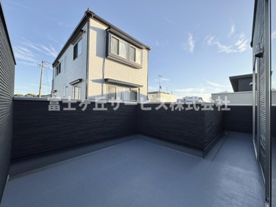 【バルコニー】 | 静岡市清水区横砂南町 5期 新築一戸建て 2号棟 | 陽当たり良好なバルコニーです