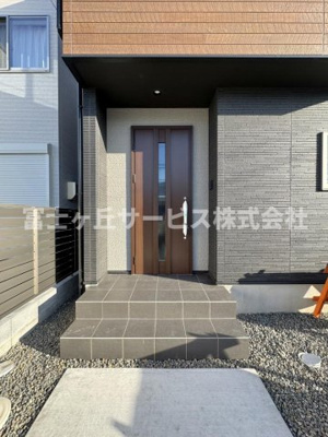 【エントランス】 | 静岡市清水区横砂南町 5期 新築一戸建て 2号棟 | エントランスです