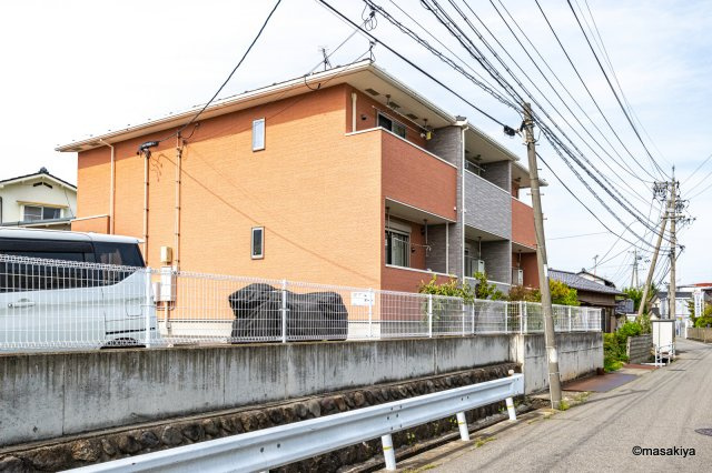 シャルマン櫻街　弐番館の外観