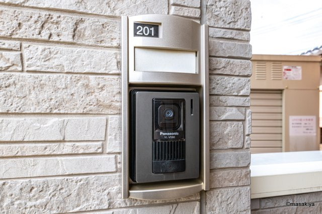 シャルマン櫻街　弐番館のエントランス