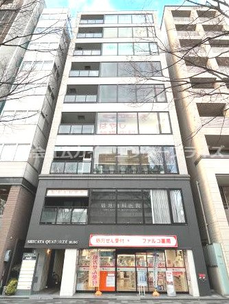 ＳＨＩＣＡＴＡ　ＱＵＡＴＯＲＺＥ　ＢＬＤＧ