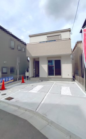 東大阪市日下町7丁目新築戸建の駐車場