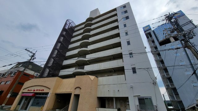 雄湊ハーバービューハイツの外観