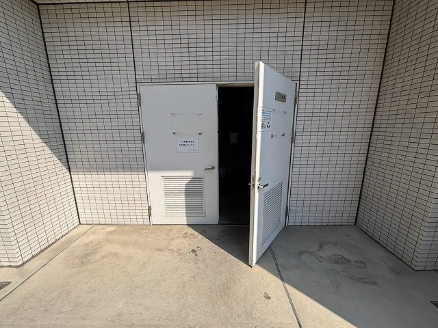 クリスタルエグゼ十三のその他共用部分
