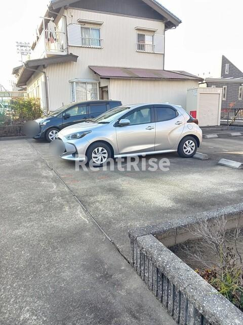 さくらＢの駐車場