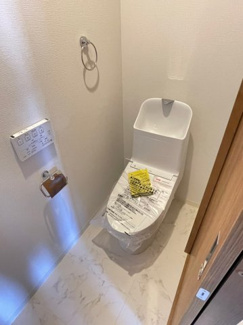 【トイレ】 | 富田林市久野喜台一丁目・収益物件