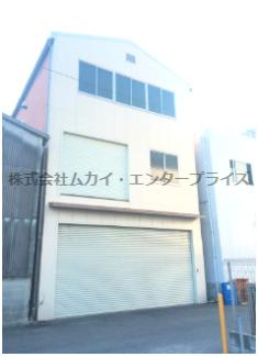 高井田西　貸倉庫の外観