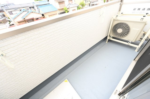 【バルコニー】 | クリエオーレ天理