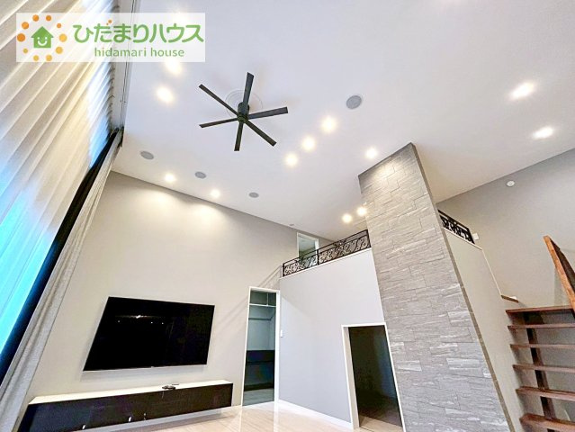 【内装】 | つくば市大角豆　中古戸建 | 天井の高いリビング！