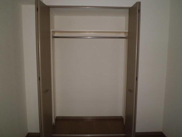 レジデンス灘の収納