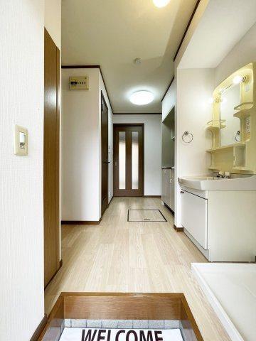 エクセルスミの玄関