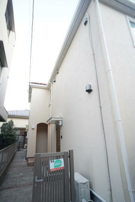 【エントランス】 | CASA de ROSA　　14659 | 清潔なエントランスです