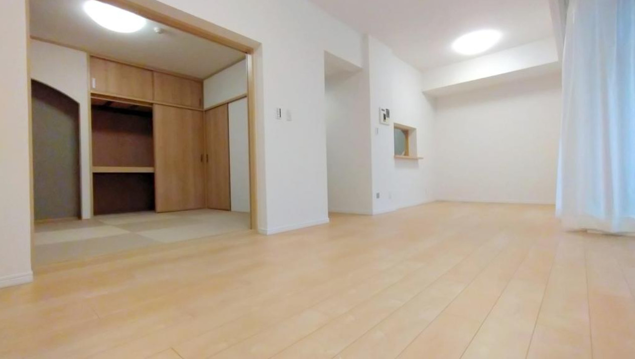 サザンヒルズ竹山11番館【仲介手数料無料】