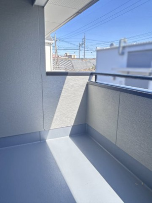 【バルコニー】 | 桑名市大字東方
