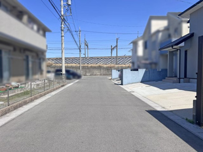 【前面道路含む現地写真】 | 桑名市大字東方 | 前面道路