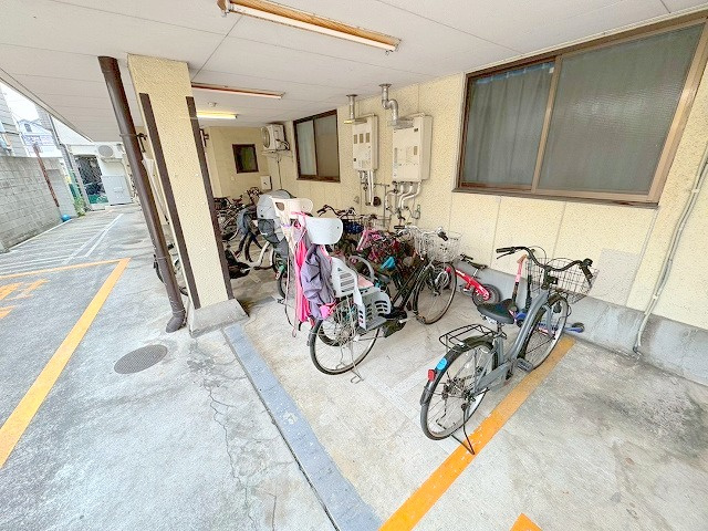 グランドハイツ三津屋北のその他共用部分