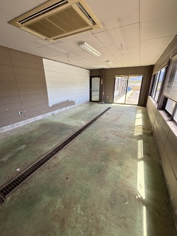 ウェルグリーン店舗・倉庫