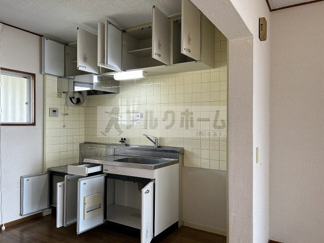 玉手山ハイツ3号館のキッチン|玉手山ハイツ3号館