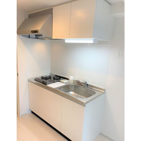 ライブガーデン江坂Ⅸのキッチン