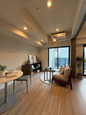 【居間・リビング】 | シーズンフラッツ中崎