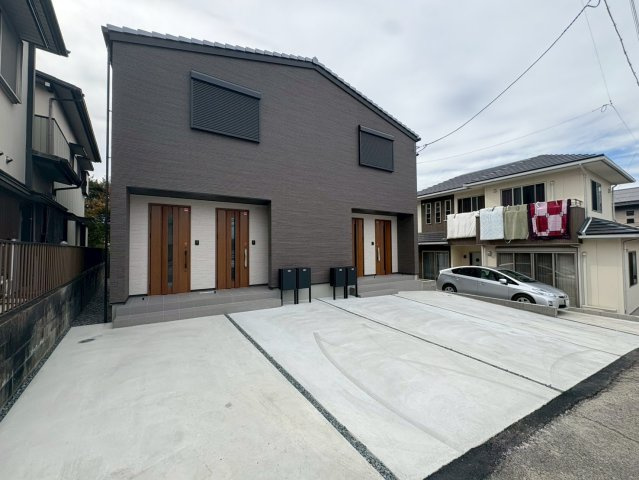 Comfort　residenceの駐車場