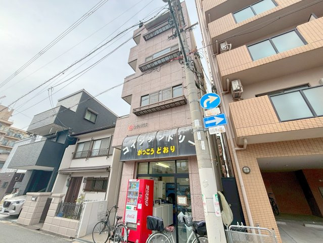 ザ・シティ新大阪の外観