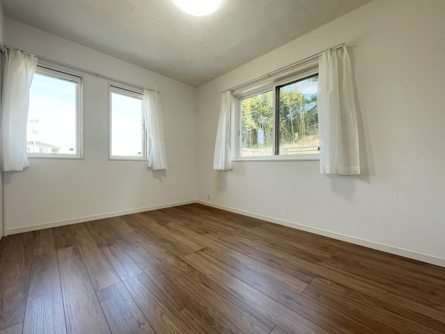 二本松市上竹1丁目　Life Qualityの洋室