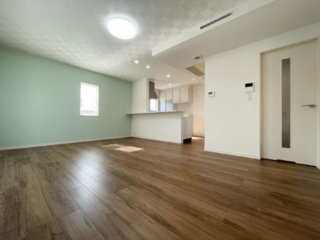 二本松市上竹1丁目　Life Qualityの居間・リビング|南向きのリビングは陽当たり良好です♪