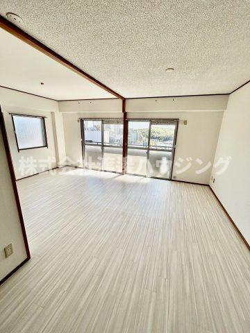 エクセレント緑地公園の内装