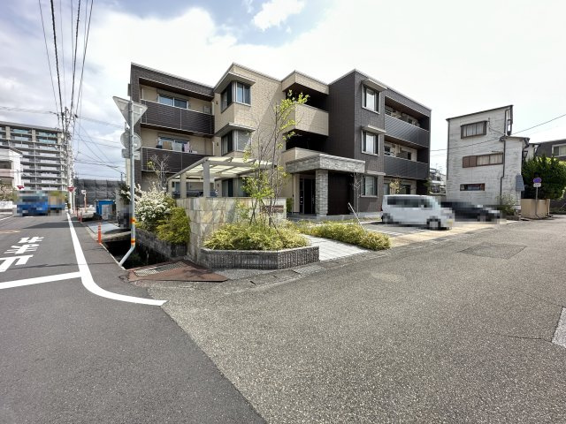 ベレオ プルミエのエントランス