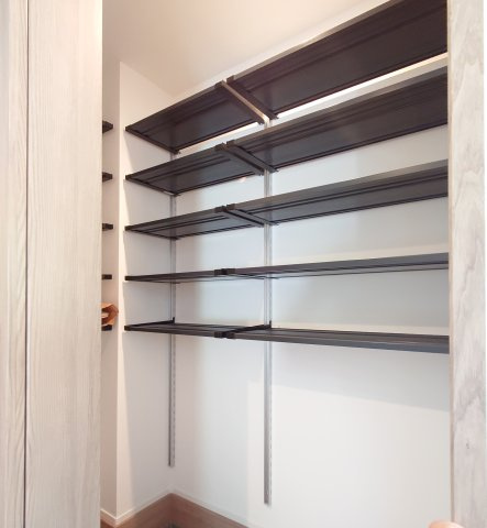 箱根町宮城野戸建の収納|シューズインクローゼット