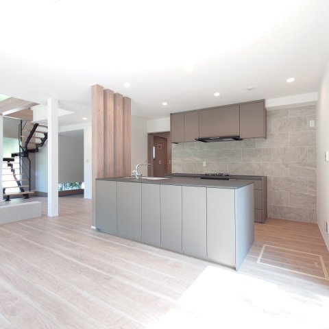 箱根町宮城野戸建のキッチン