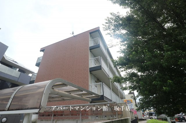 レオパレスSILKの外観