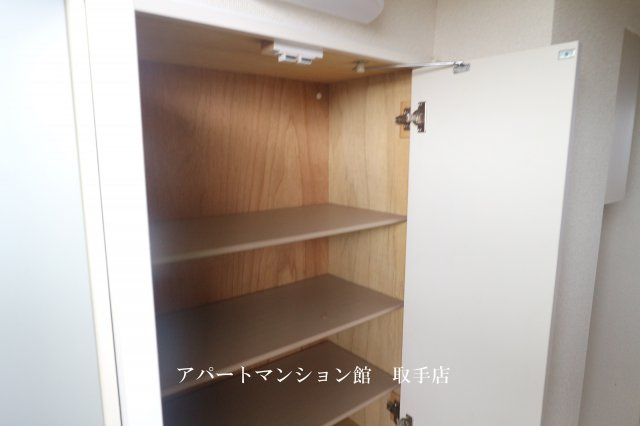 レオパレスSILKの収納