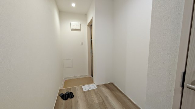 【玄関】