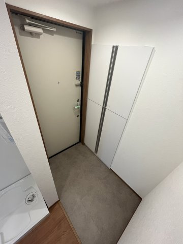 NESallaの玄関
